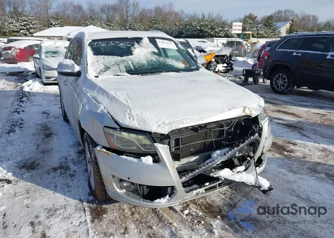 2010 Audi Q5 3.2 Premium from USA, damaged, VIN WA1LKAFP6AA033026